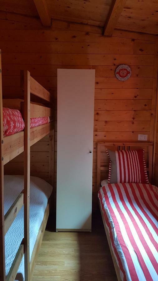 Chalet Lake Lugano, Vienna 18 Villa ปอร์เลซซา ภายนอก รูปภาพ